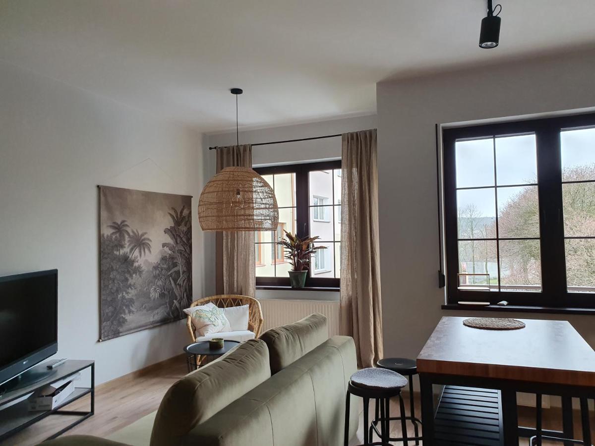 Apartament Ovoc Chodzież Eksteriør billede